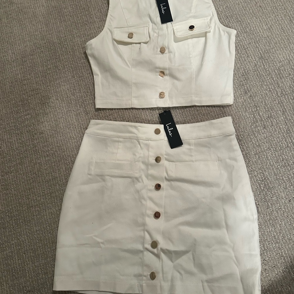 Lulu's white Button-Front Mini Skirt and top set